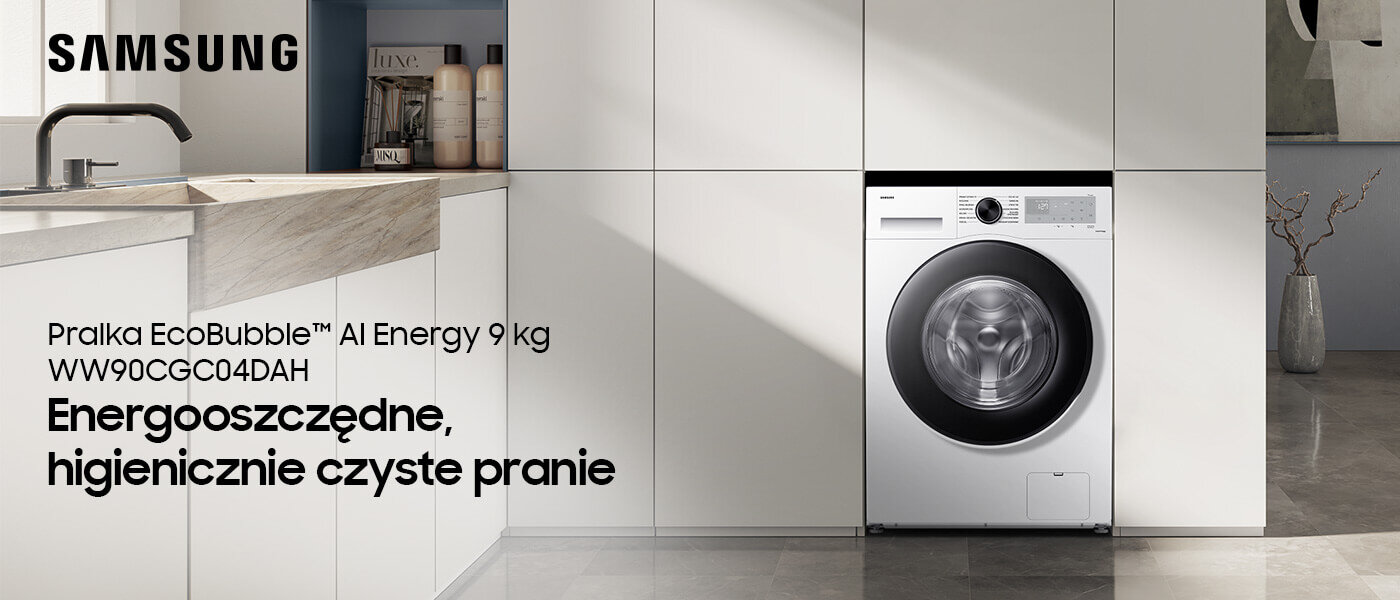 Obraz przedstawia pralkę w zabudowie kuchennej z widocznym logo SAMSUNG. Na obrazie znajduje się tekst: \'Pralka EcoBubble™ AI Energy 9 kg WW90CGC04DAH Energooszczędne, higienicznie czyste pranie\'.