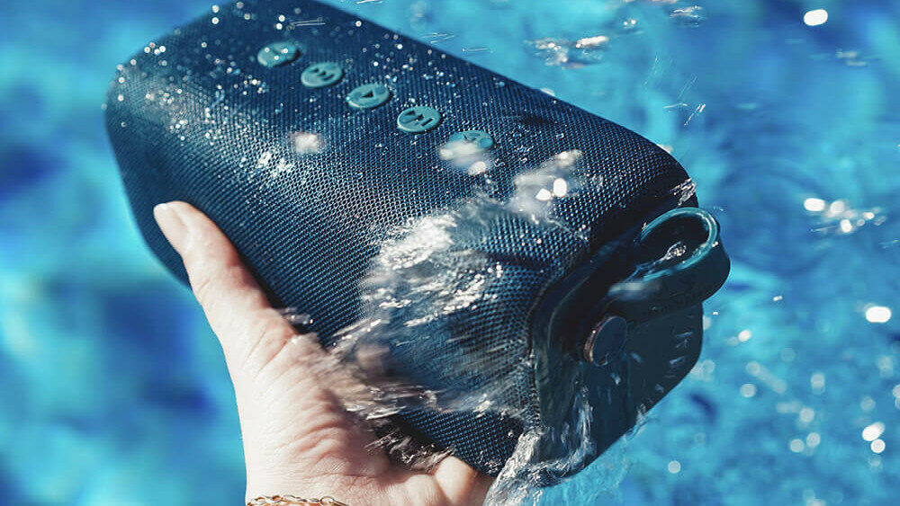 Głośnik mobilny FRESH N REBEL Rockbox Bold M - wodoodporność