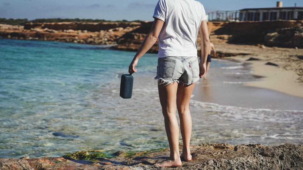 Głośnik mobilny FRESH N REBEL Rockbox Bold M  - zestaw głośnomówiący