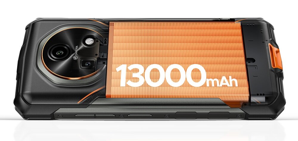Obraz przedstawia smartfon z dużą baterią o pojemności 13000 mAh. Na obudowie widoczne są elementy w kolorze pomarańczowym oraz napis \'13000 mAh\'.