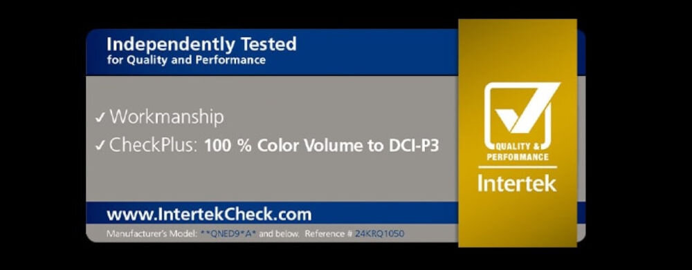 Certyfikat z napisem: \'Independently Tested for Quality and Performance\', \'Workmanship\', \'CheckPlus: 100% Color Volume to DCI-P3\'. Widoczne logo Intertek oraz adres strony www.IntertekCheck.com.