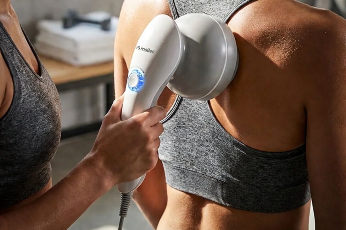 Masażer antycellulitowy MALTEC SkinPulse 113860 Wielofunkcyjny masaż zdjęcie lifestyle