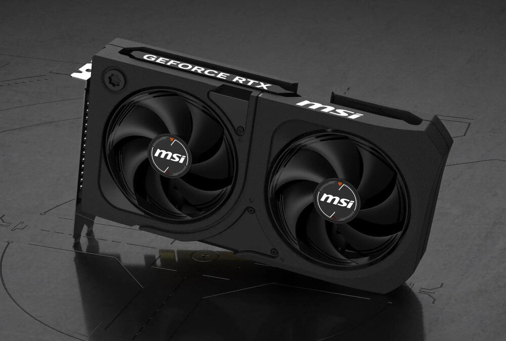 Karta graficzna z dwoma dużymi wentylatorami, na których widnieje logo \'msi\'. Na boku karty znajduje się napis \'GEFORCE RTX\'.