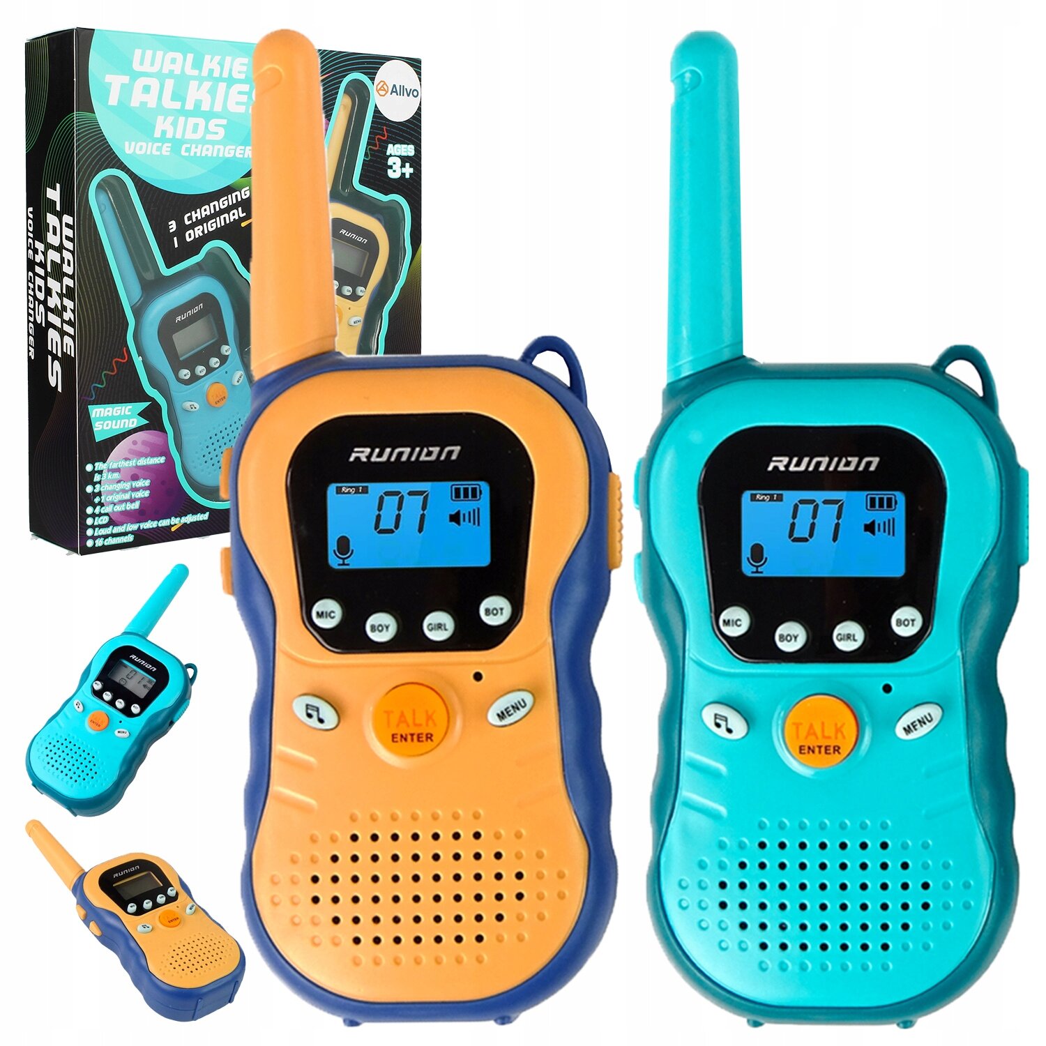 Na obrazie znajdują się dwa walkie-talkie dla dzieci, jedno w kolorze pomarańczowo-niebieskim, a drugie w turkusowym, z wyświetlaczem LCD pokazującym numer 07. W tle widoczne jest opakowanie z napisem \'WALKIE TALKIE KIDS VOICE CHANGER\'.
