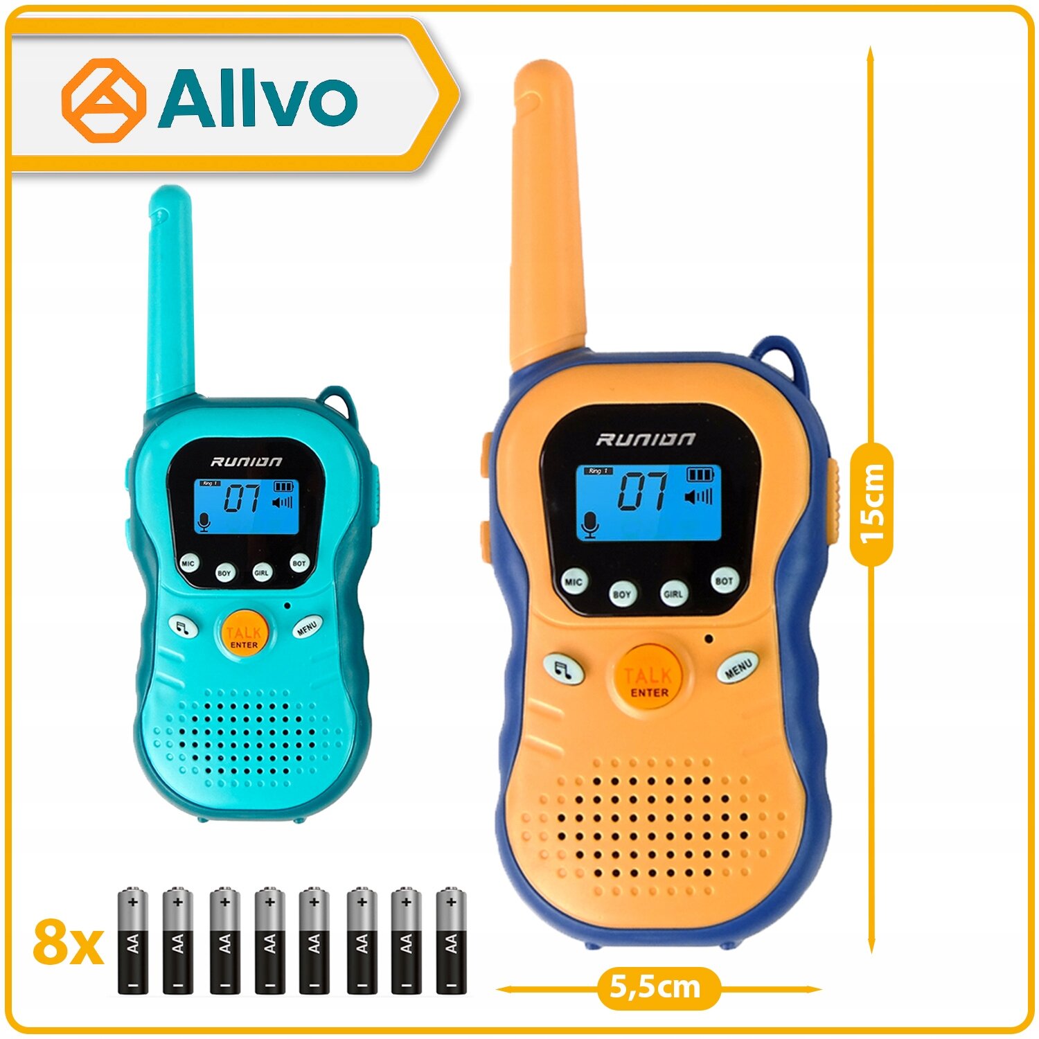 Na obrazie znajdują się dwa walkie talkie w kolorach turkusowym i pomarańczowym z wyświetlaczami LCD, na których widnieje liczba \'07\'. Obok urządzeń widoczne jest osiem baterii AA oraz logo \'Allvo\'.