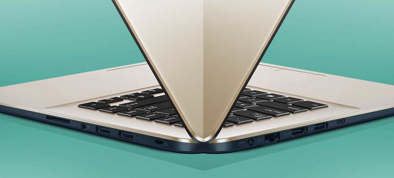 ASUS VivoBook R504ZA-BQ066T 