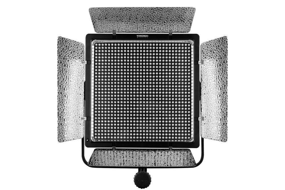 Lampa LED YONGNUO YN900 II WB barwa jasność zasilanie bateria montaż aparat zdjęcia filmy obsługa regulacja waga led wymiary