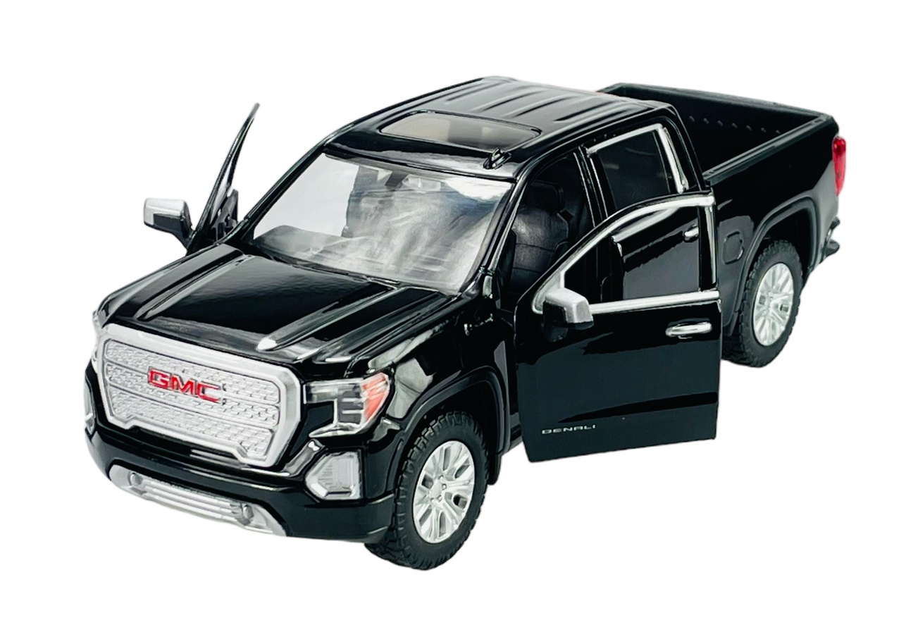 Czarny model samochodu typu pickup z otwartymi drzwiami i widocznym logo \'GMC\' na przednim grillu. Samochód ma szczegółowe wykończenia, w tym srebrne felgi i panoramiczny dach.
