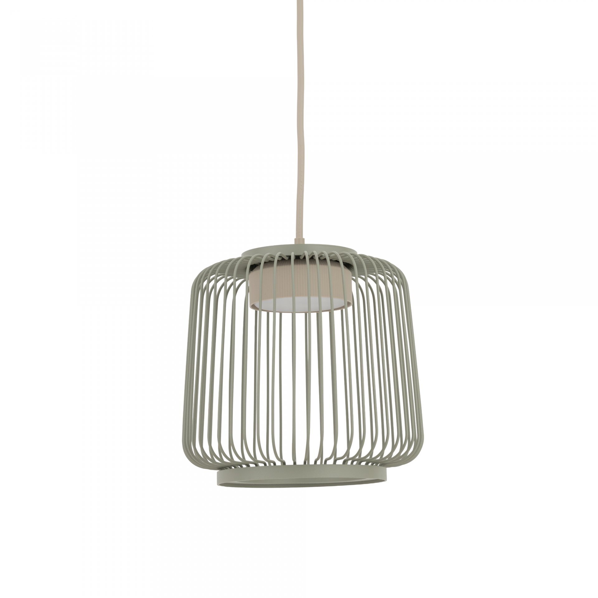 Lampa wisząca z metalowym kloszem w kształcie klatki, zawieszona na przewodzie. Klosz jest w kolorze jasnoszarym z widoczną żarówką wewnątrz.