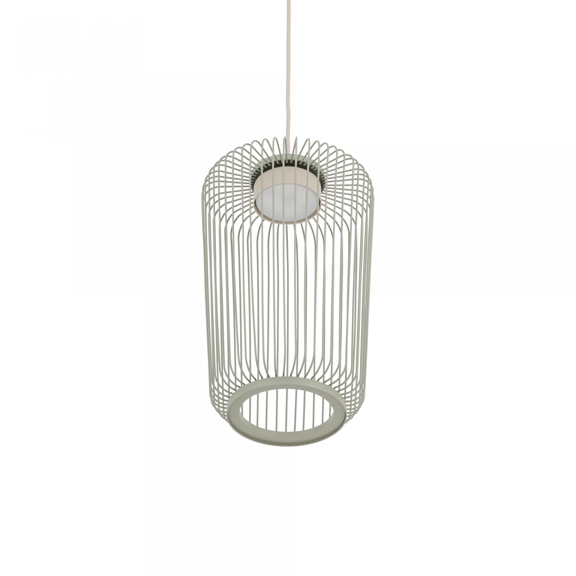 Lampa wisząca o cylindrycznym kształcie z metalowym kloszem w formie pionowych prętów. Wewnątrz znajduje się miejsce na żarówkę, a całość zawieszona jest na przewodzie.