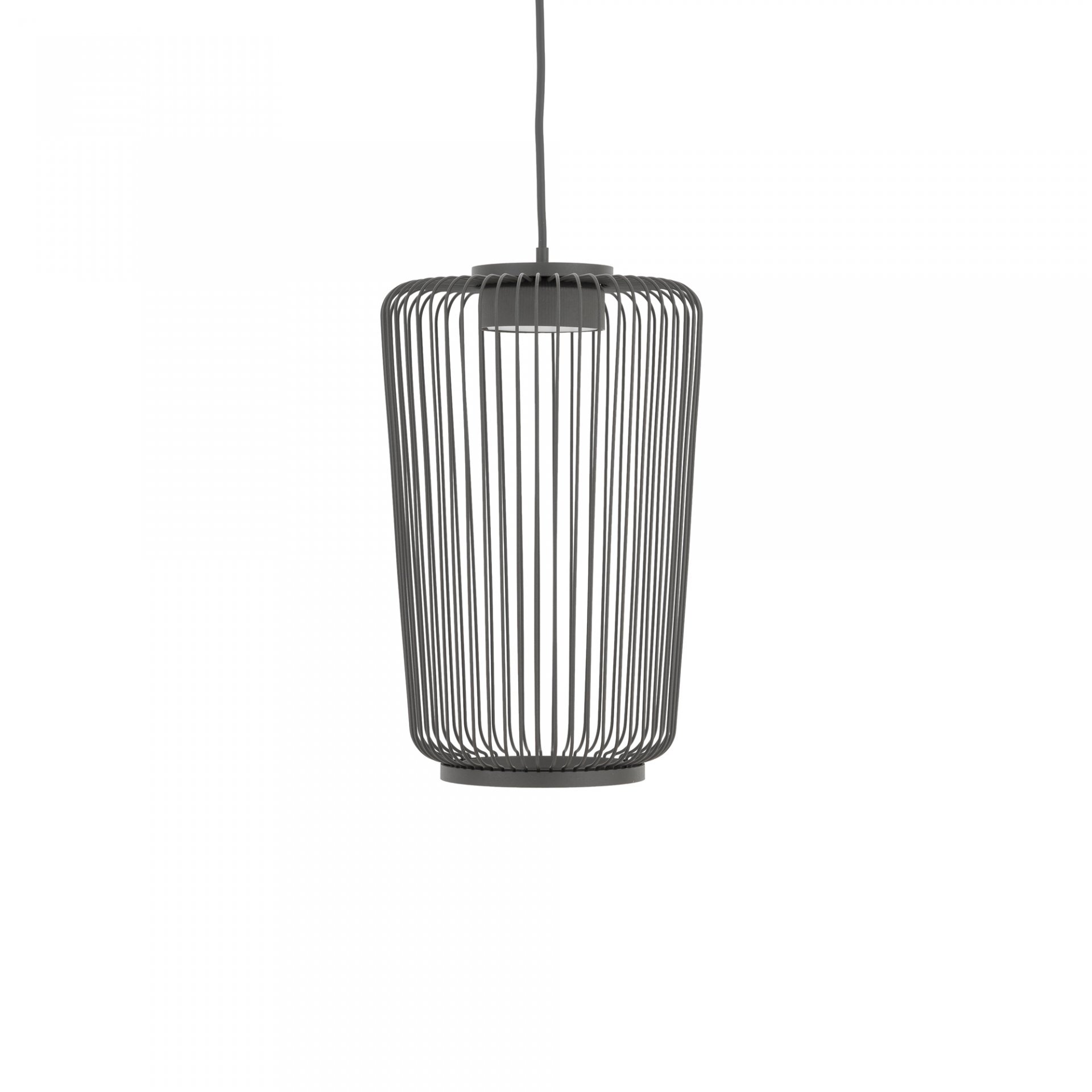 Lampa wisząca o nowoczesnym designie z metalowym kloszem w formie pionowych prętów. Klosz jest w kolorze ciemnoszarym, zawieszony na cienkim przewodzie.