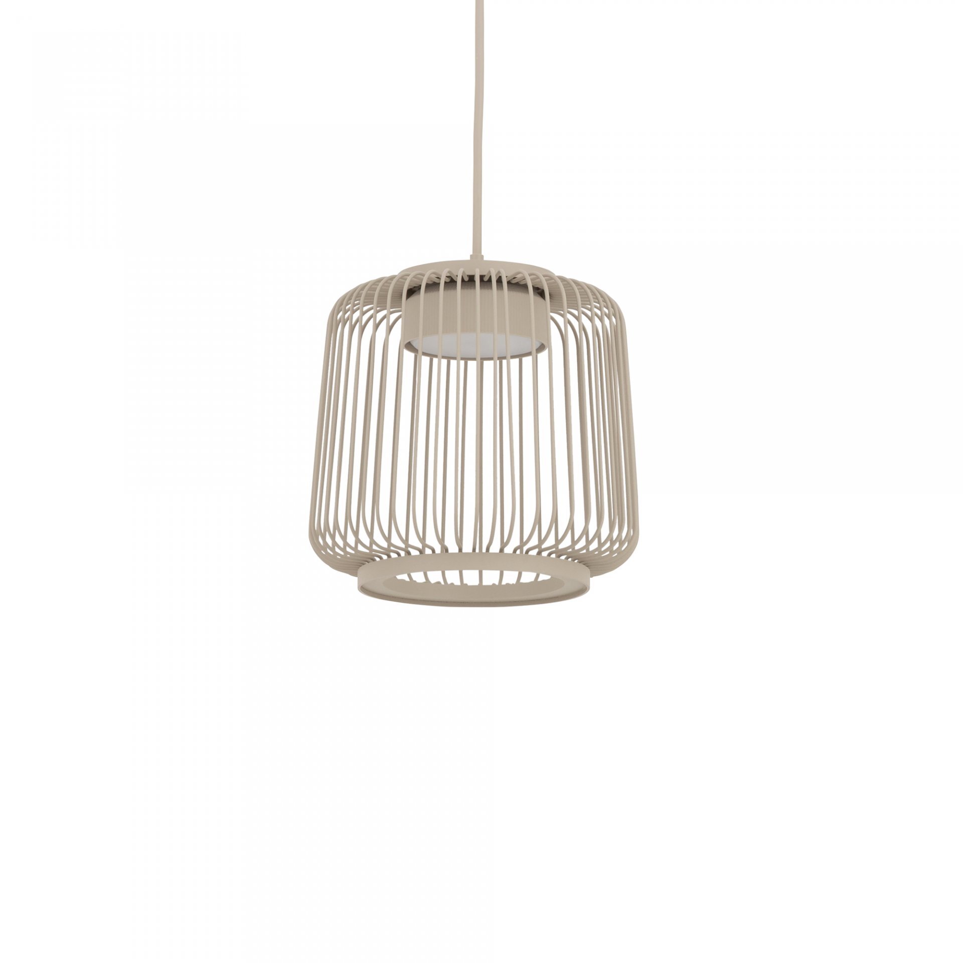 Lampa wisząca o nowoczesnym designie, wykonana z metalowych prętów w jasnym kolorze, tworzących klosz w kształcie odwróconego stożka.