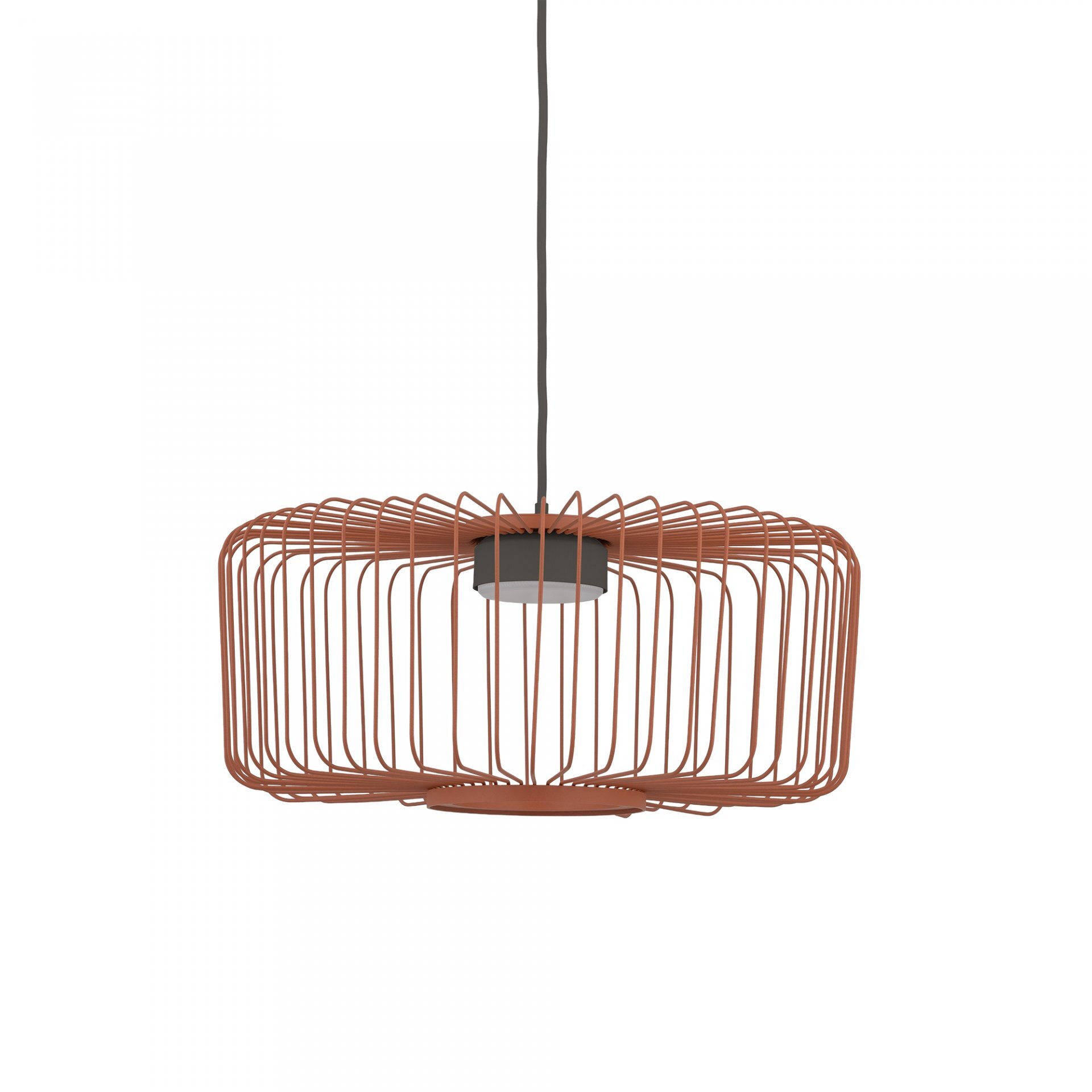 Lampa wisząca z metalowym kloszem w kształcie prostokąta, w kolorze miedzianym, zawieszona na czarnym przewodzie.