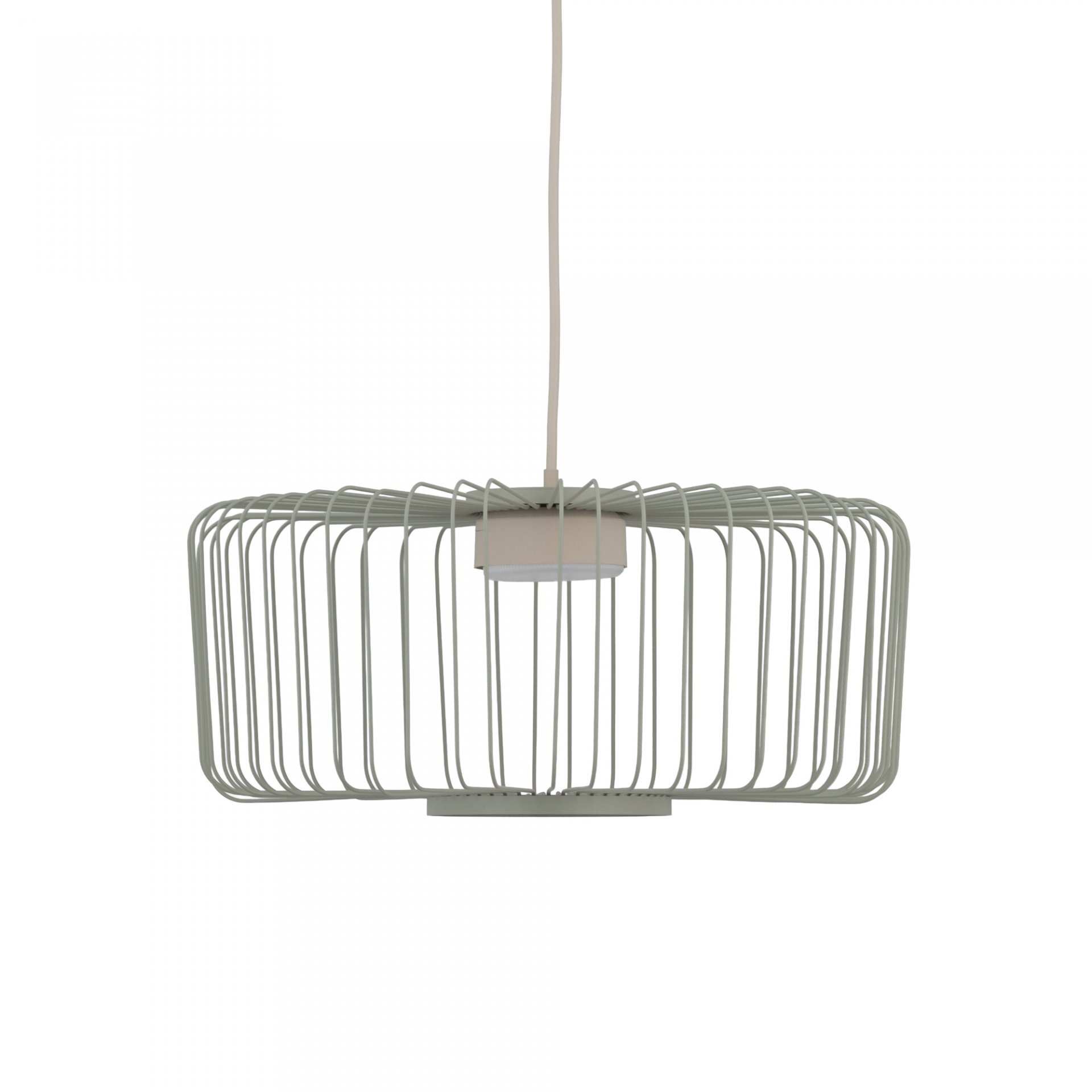 Lampa wisząca o geometrycznym kształcie z metalowym kloszem w formie siatki, zawieszona na przewodzie. Klosz jest w kolorze jasnoszarym.