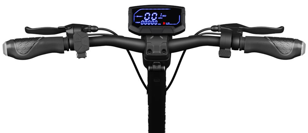 Kierownica hulajnogi elektrycznej z wyświetlaczem cyfrowym pokazującym prędkość 0.0 km/h. Po obu stronach znajdują się uchwyty z teksturowanym wykończeniem oraz dźwignie hamulców.