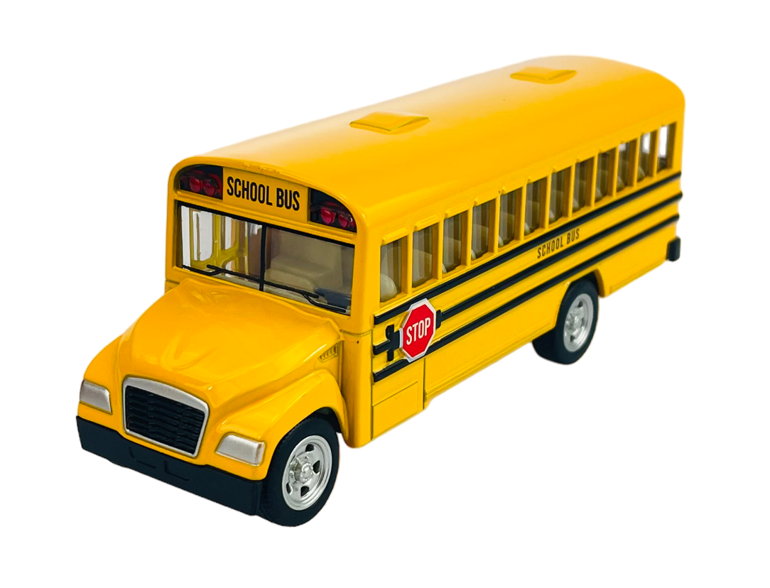 Żółty model autobusu szkolnego z napisem \'SCHOOL BUS\' na przodzie i boku oraz znakiem \'STOP\'.