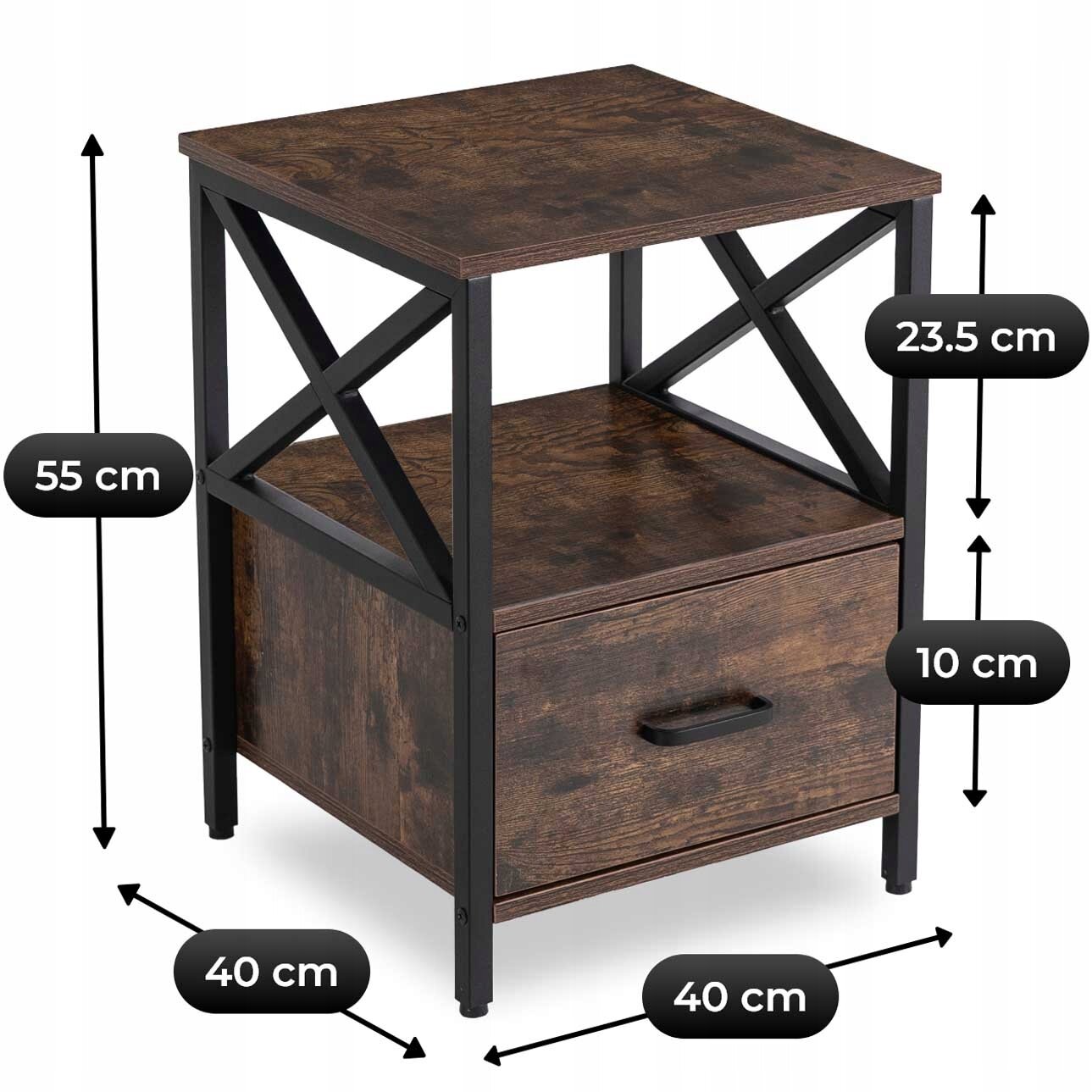 Szafka nocna w stylu rustykalnym z czarnymi metalowymi elementami, posiada jedną szufladę i półkę. Wymiary to 55 cm wysokości, 40 cm szerokości, 40 cm głębokości, z półką o wysokości 23.5 cm i szufladą o wysokości 10 cm.
