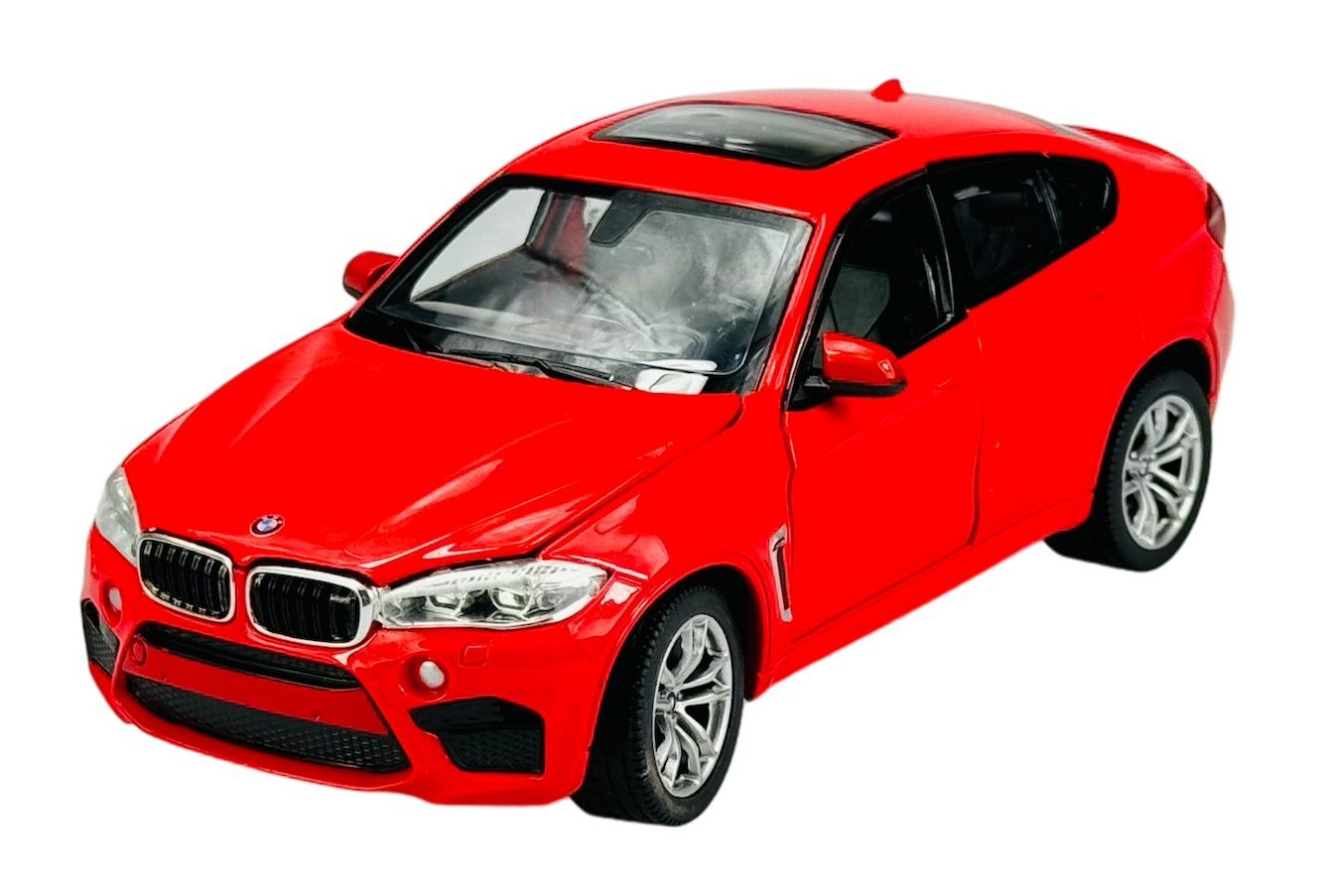 Czerwony model samochodu o sportowym wyglądzie z widocznym logo BMW na przednim grillu. Samochód ma czarne elementy wykończenia i srebrne felgi.