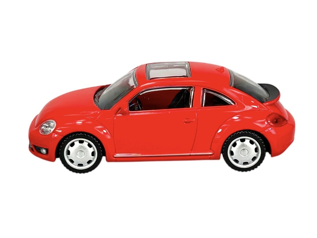 Czerwony model samochodu w skali 1:43, przypominający klasyczny kształt Volkswagena Beetle. Samochód ma srebrne felgi i przezroczysty dach.