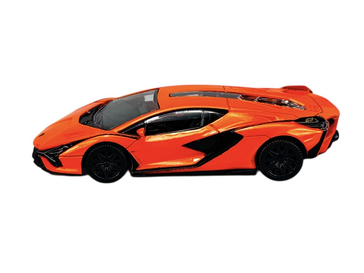 Model samochodu w kolorze pomarańczowym z czarnymi detalami, przedstawiający sportowy design. Posiada czarne koła i przeszklone okna.