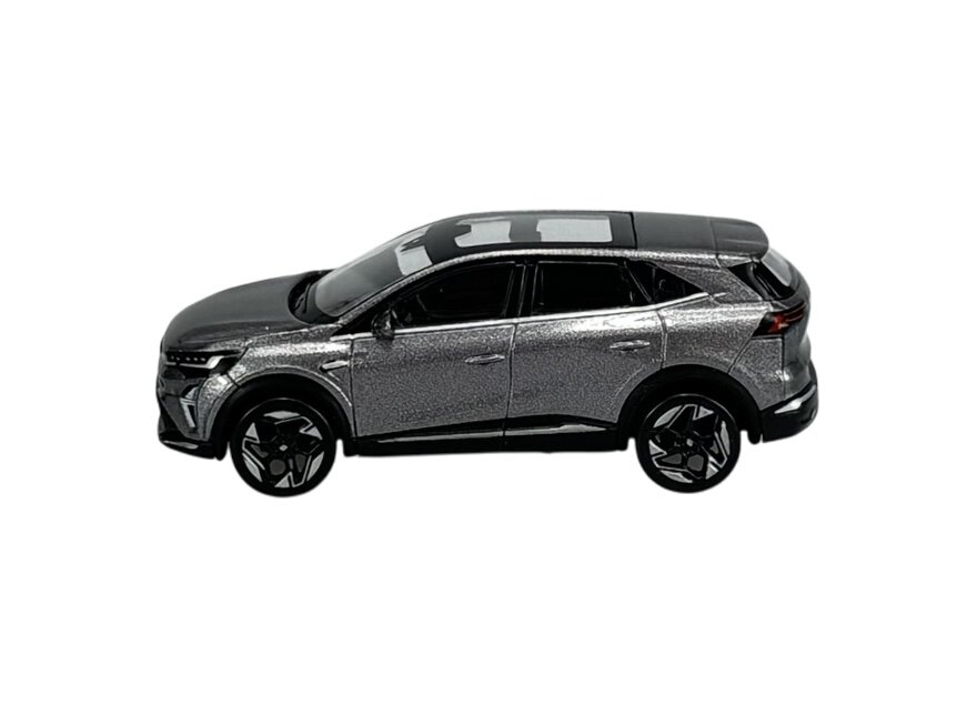Model samochodu w skali 1:64, srebrny z czarnymi elementami, przedstawiający nowoczesny design SUV-a. Posiada szczegółowe wykończenia, w tym realistyczne felgi i reflektory.