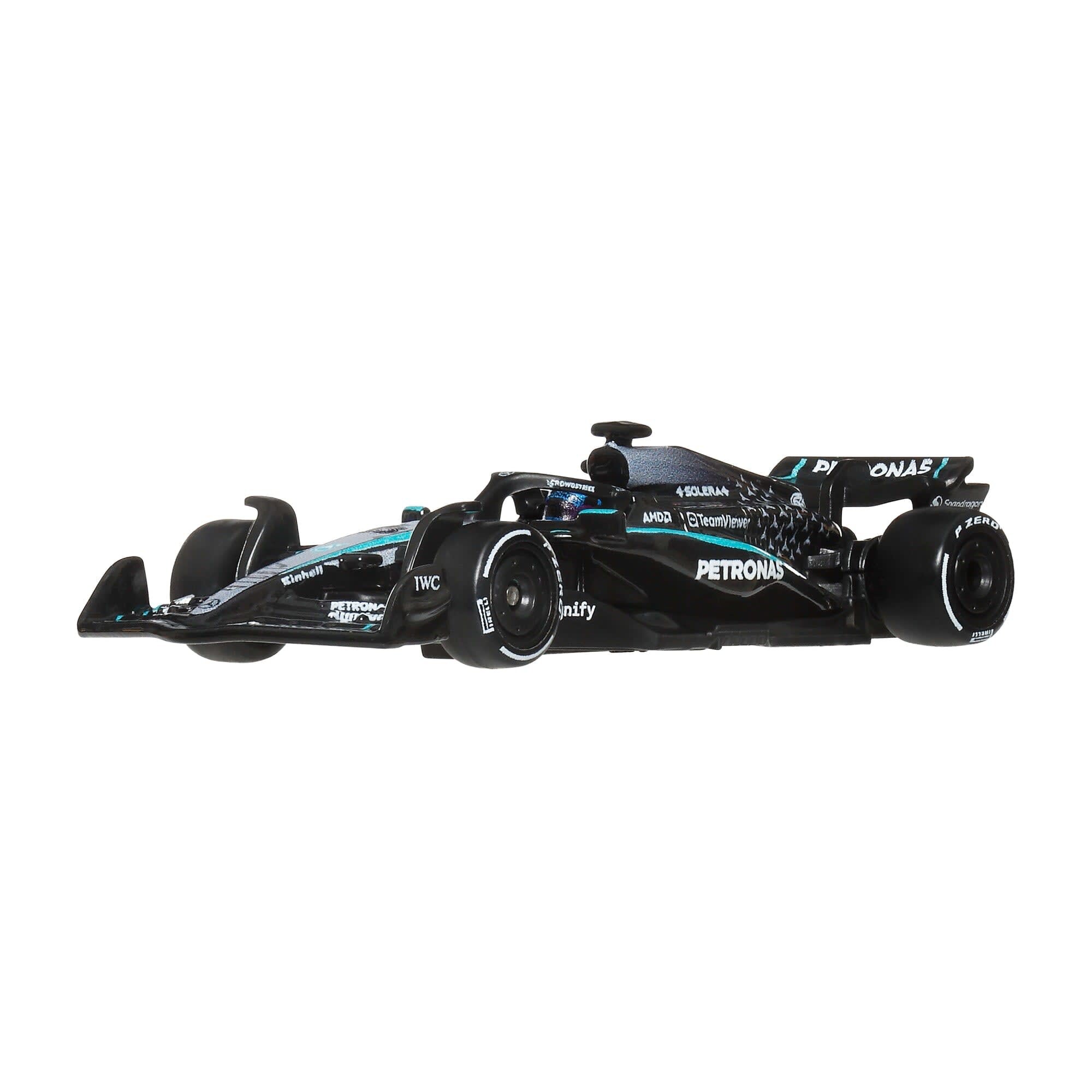 Model samochodu wyścigowego w kolorze czarnym z widocznymi napisami \'PETRONAS\' i \'AMG\'. Samochód ma szczegółowe elementy aerodynamiczne i logo różnych sponsorów.