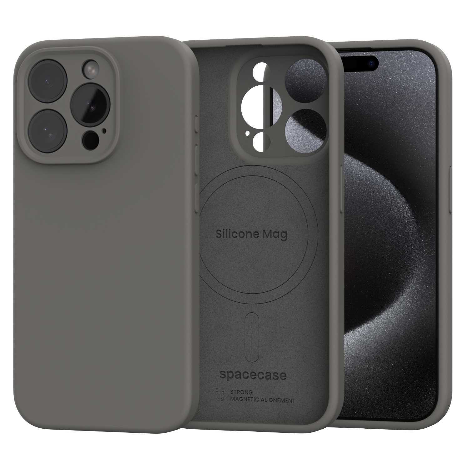 Na obrazie widoczne jest szare silikonowe etui magnetyczne z trzema otworami na aparaty i napisem \'Silicone Mag\' oraz \'spacecase\' wewnątrz. Etui jest przeznaczone do iPhone 15 Pro i posiada funkcję MagSafe.