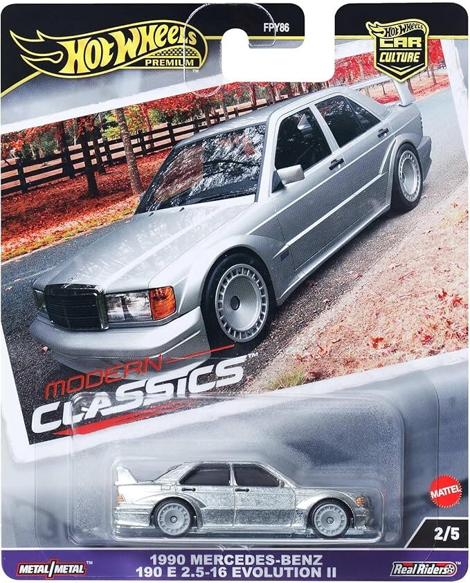 Opakowanie modelu samochodu Hot Wheels przedstawiające srebrny Mercedes-Benz 190 E 2.5-16 Evolution II z 1990 roku. Na opakowaniu widnieje napis \'MODERN CLASSICS\' oraz \'1990 MERCEDES-BENZ 190 E 2.5-16 EVOLUTION II\'.