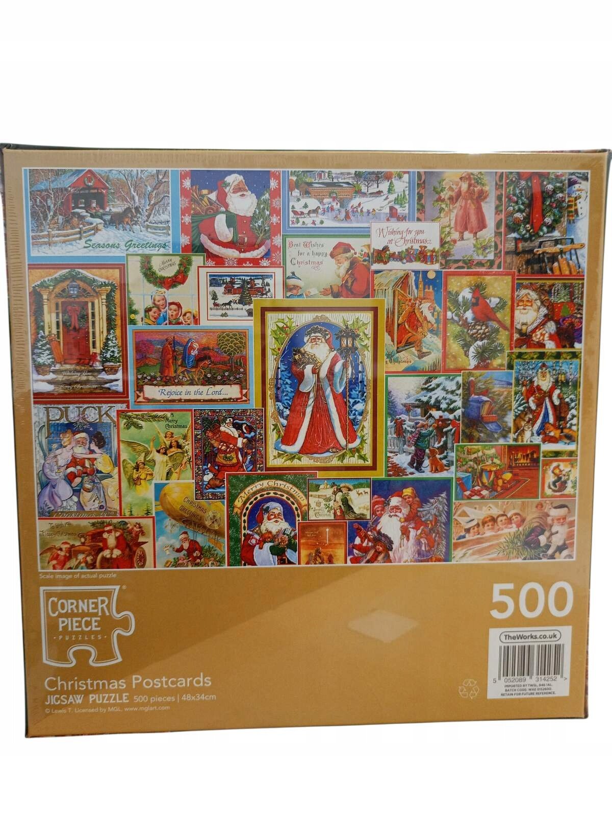 Opakowanie puzzli przedstawia różnorodne świąteczne pocztówki z motywami zimowymi i świętego Mikołaja. Na dole widnieje napis: \'Corner Piece Christmas Postcards Jigsaw Puzzle 500 pieces (48x34cm)\'.