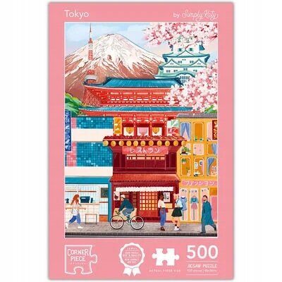 Opakowanie puzzli przedstawia ilustrację miasta z widokiem na górę, tradycyjne budynki i kwitnące drzewa wiśni. Na opakowaniu widnieje tekst: \'Tokyo\', \'by Simply City\', \'Corner Piece\', \'500\', \'Jigsaw Puzzle\'.