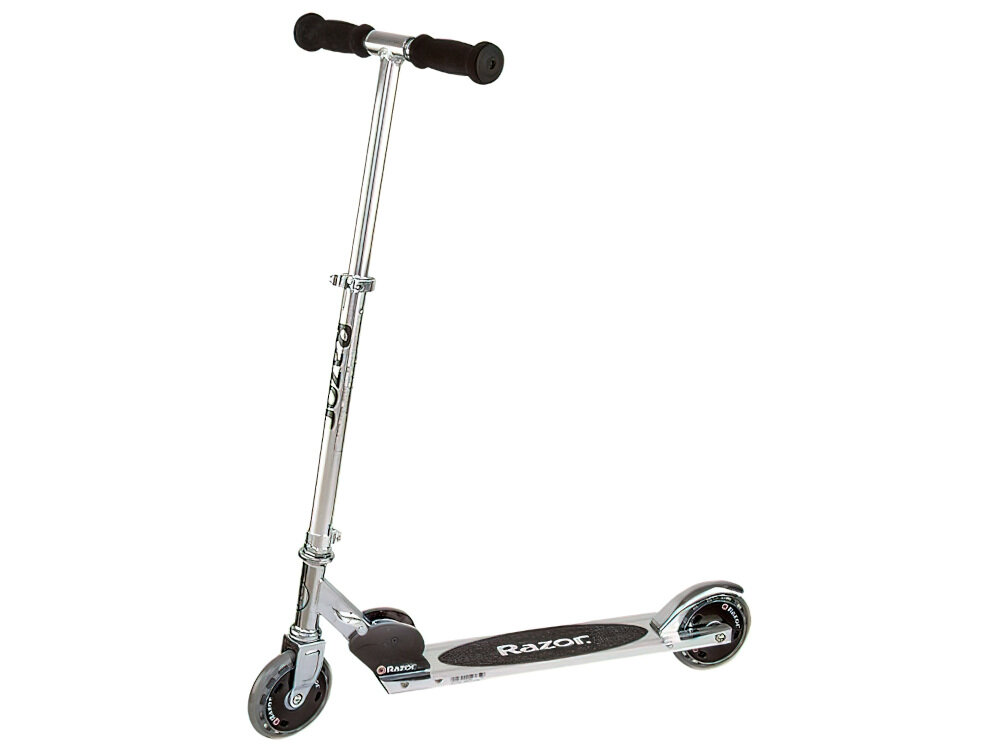 Hulajnoga dla dzieci RAZOR A125 GS Czarny podest jezdny szeroki antypoślizgowa powierzchnia maksymalne obciążenie do 65 kg