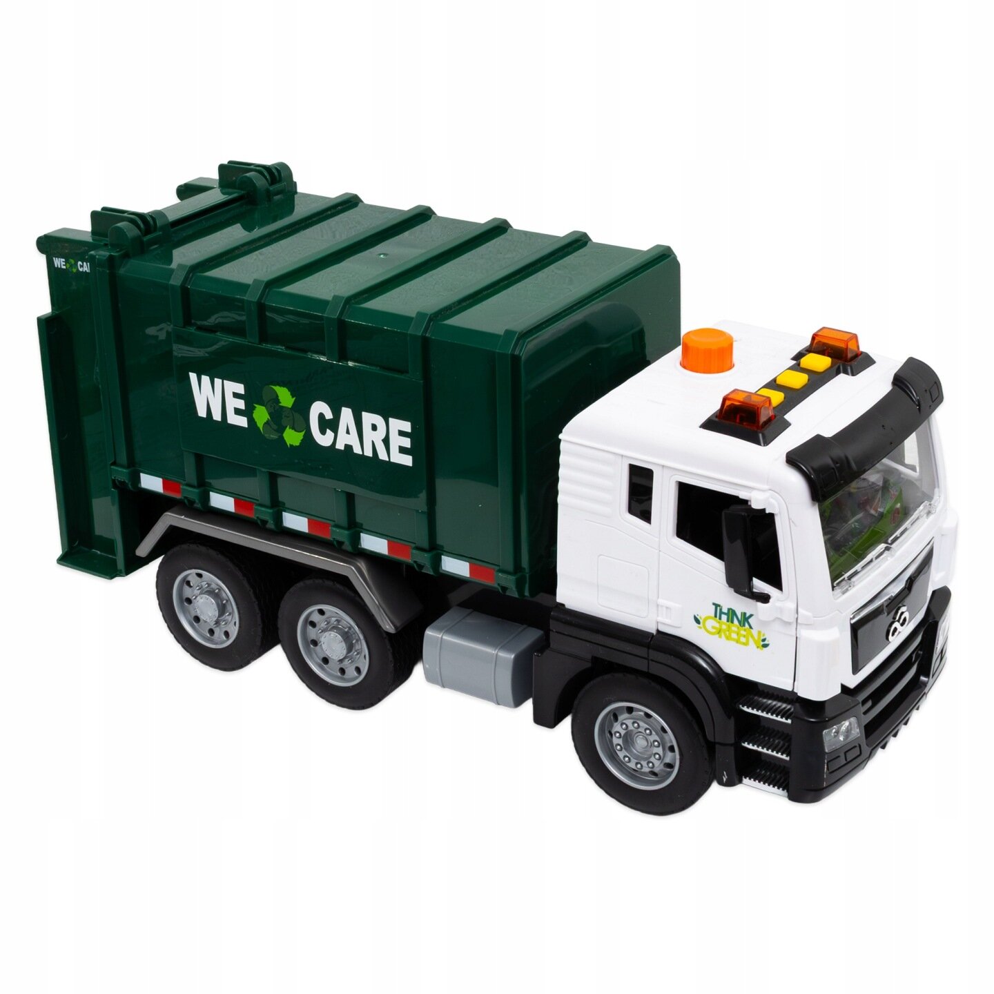 Zabawka śmieciarka w kolorze białym i zielonym z napisem \'WE CARE\' oraz \'THINK GREEN\'. Posiada pomarańczowy sygnalizator na dachu i sześć kół.