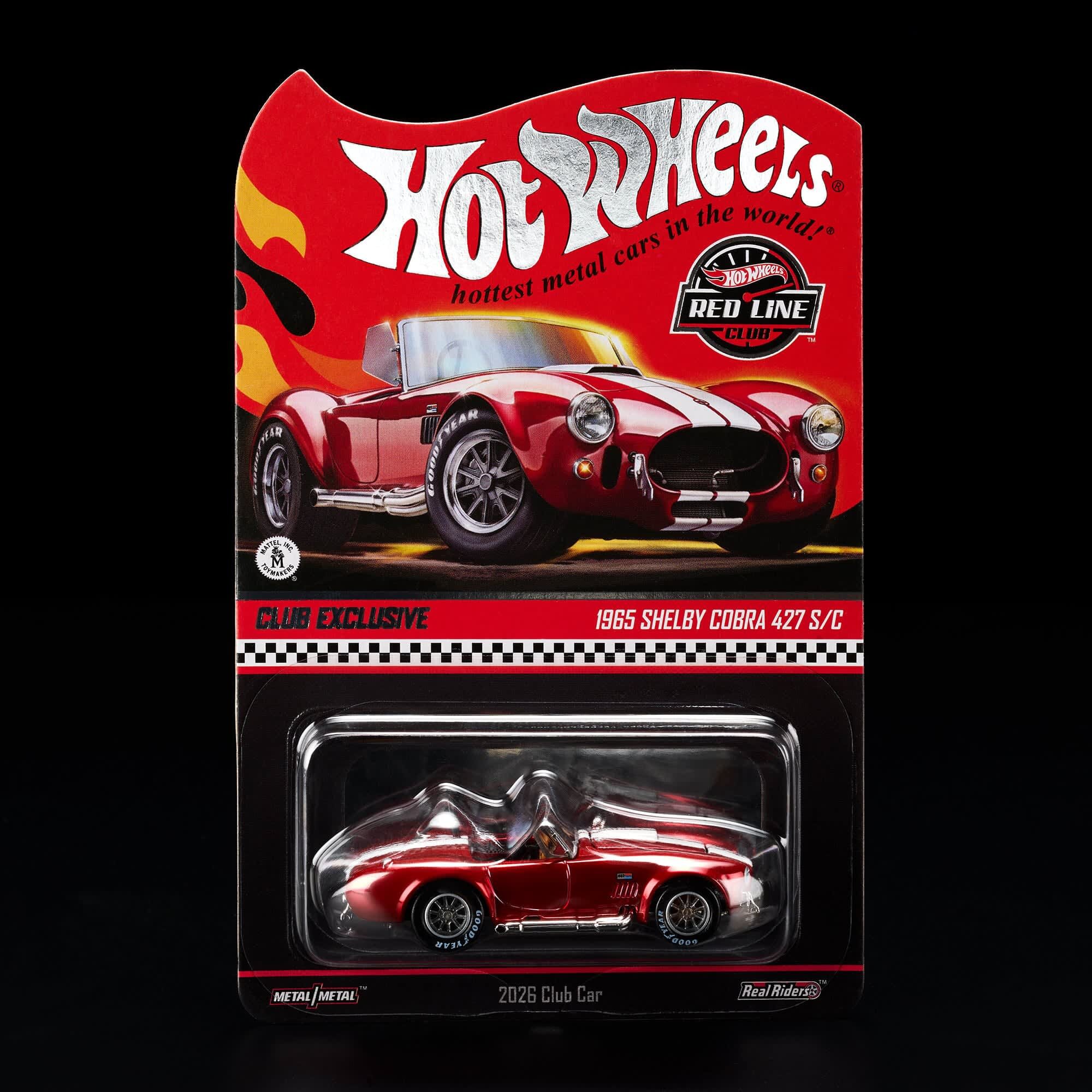 Opakowanie modelu samochodu Hot Wheels z czerwonym 1965 Shelby Cobra 427 S/C. Na opakowaniu widnieje napis \'Club Exclusive\' oraz \'2026 Club Car\'.