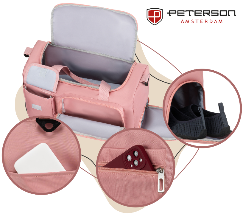 Różowa torba podróżna z otwartą główną komorą i kilkoma kieszeniami, w tym jedną z telefonem i drugą z białym przedmiotem. Logo \'Peterson Amsterdam\' widoczne w górnym rogu.