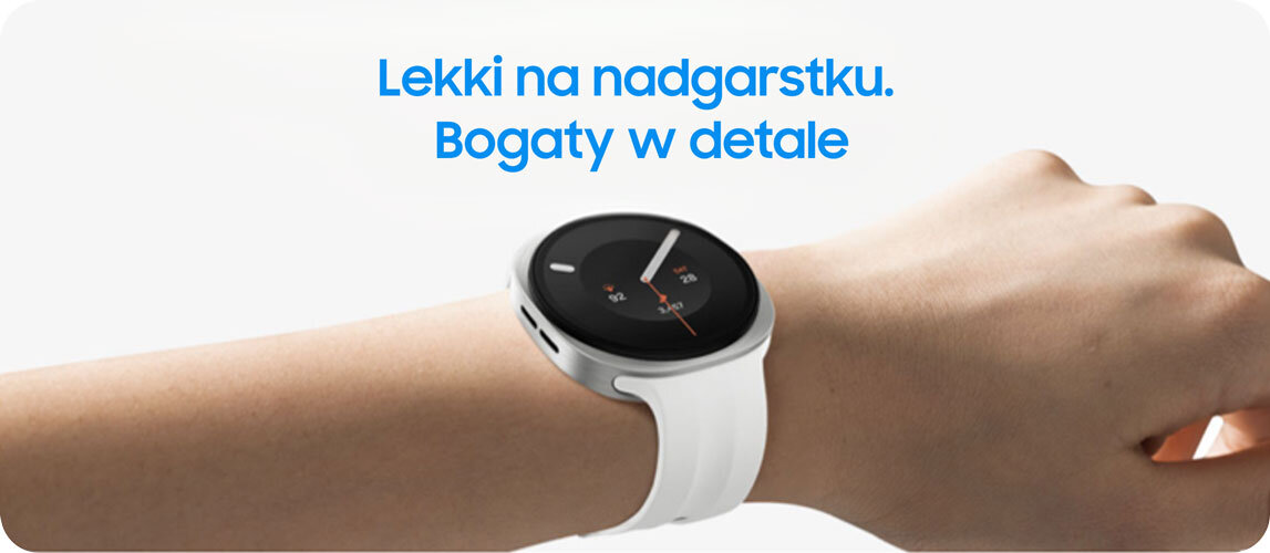 Na obrazie widoczny jest smartwatch na nadgarstku z białym paskiem i okrągłym wyświetlaczem. Tekst na górze obrazu: \'Lekki na nadgarstku. Bogaty w detale\'.