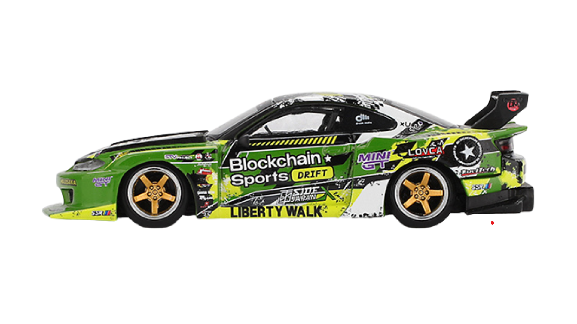 Model samochodu wyścigowego w kolorze zielonym z czarnymi i białymi akcentami, ozdobiony napisami \'Blockchain Sports\', \'Drift\', \'Liberty Walk\' oraz logo \'Mini GT\'. Samochód posiada złote felgi i duży tylny spojler.