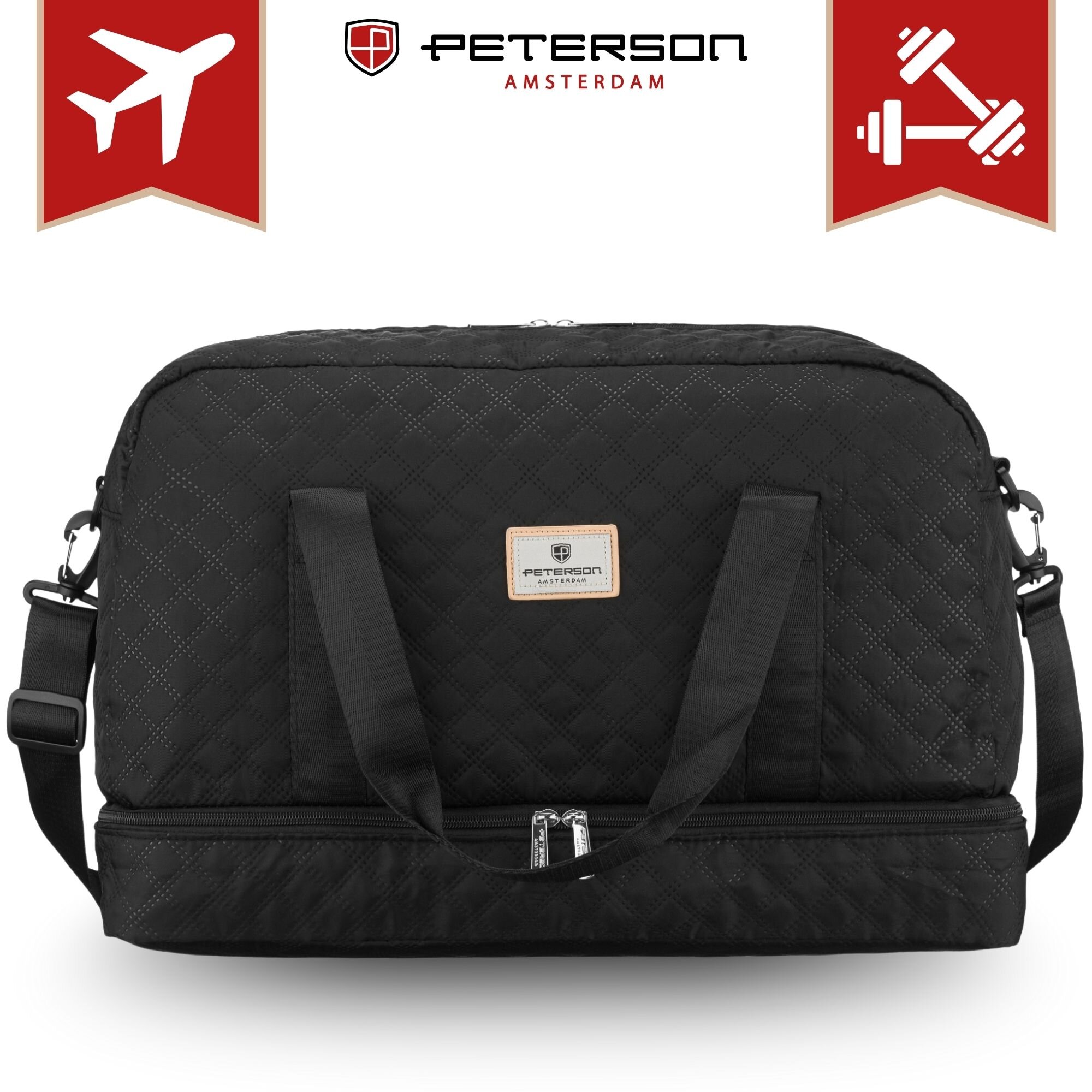 Czarna, pikowana torba sportowa z logo \'Peterson Amsterdam\' na przodzie. Po bokach widoczne są ikony samolotu i hantli na czerwonym tle.