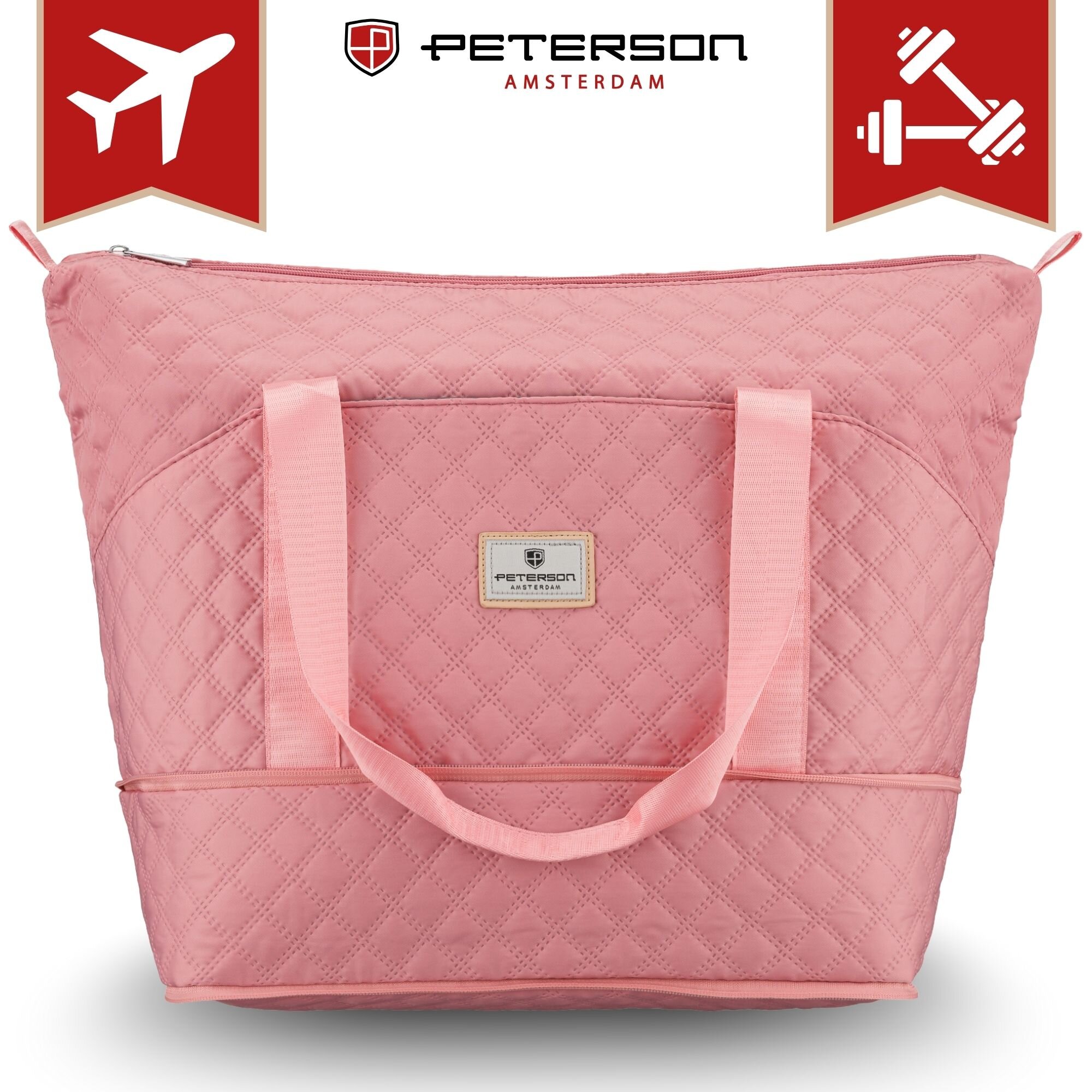 Różowa, pikowana torba sportowa na ramię z logo \'Peterson Amsterdam\' na przodzie. Po bokach widoczne są ikony samolotu i hantli na czerwonym tle.