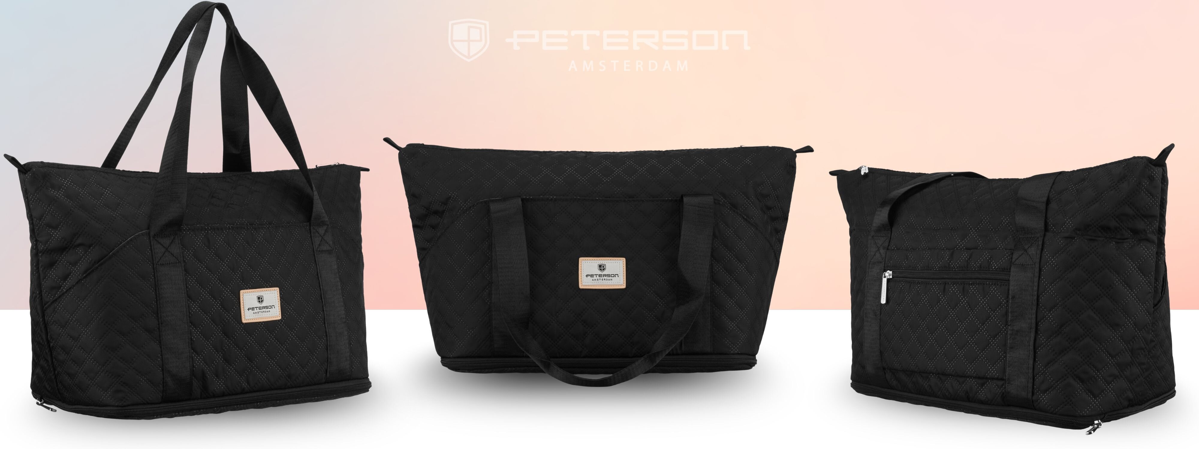 Trzy czarne, pikowane torby sportowe na ramię z logo \'Peterson\' na każdej z nich. Torby mają różne kształty i rozmiary, a jedna z nich posiada zewnętrzną kieszeń zapinaną na zamek.