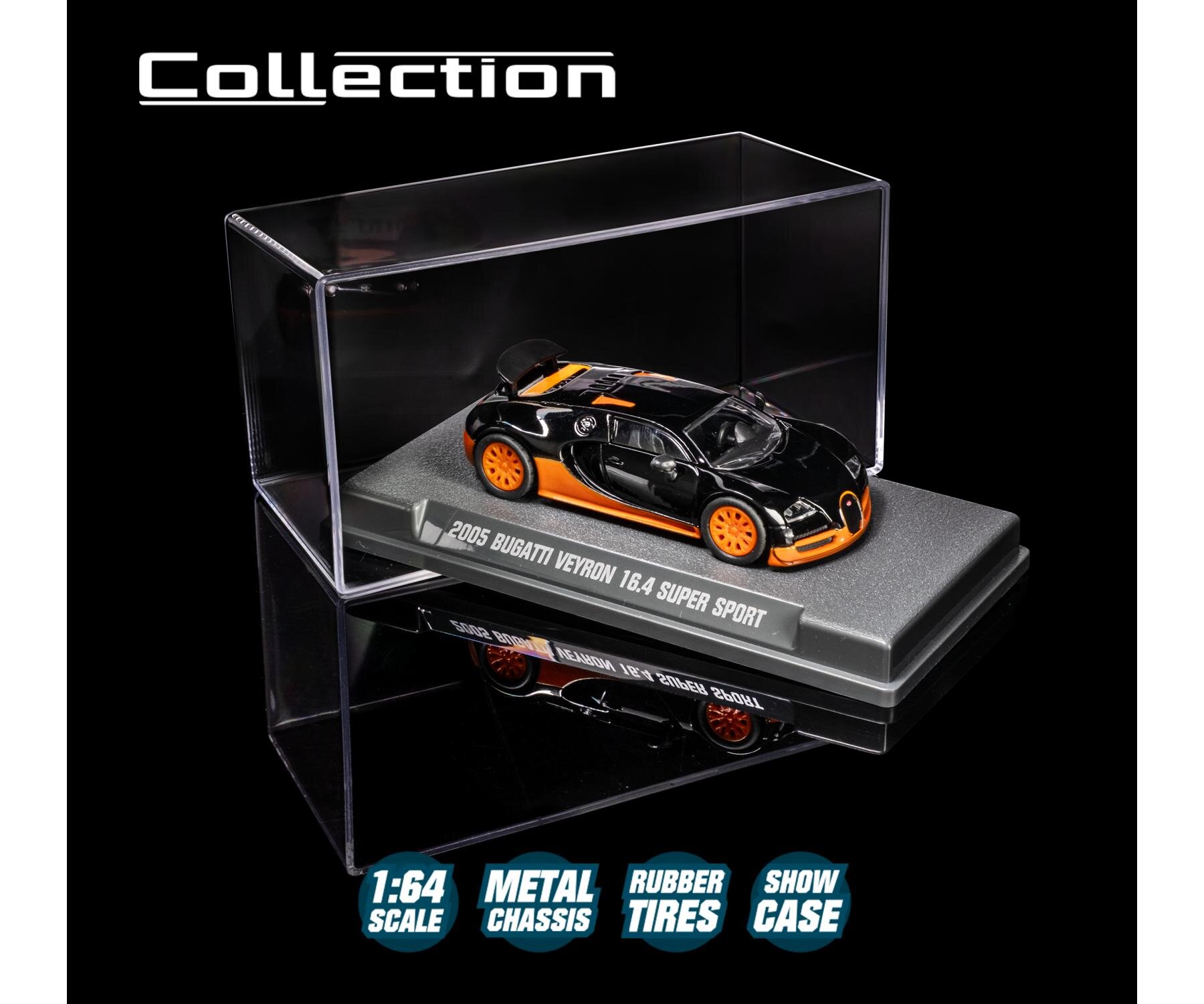 Model samochodu w skali 1:64 przedstawia czarno-pomarańczowy pojazd umieszczony na podstawce z napisem \'2005 Bugatti Veyron 16.4 Super Sport\'. W tle widoczne są napisy: \'Collection\', \'1:64 SCALE\', \'METAL CHASSIS\', \'RUBBER TIRES\', \'SHOW CASE\'.