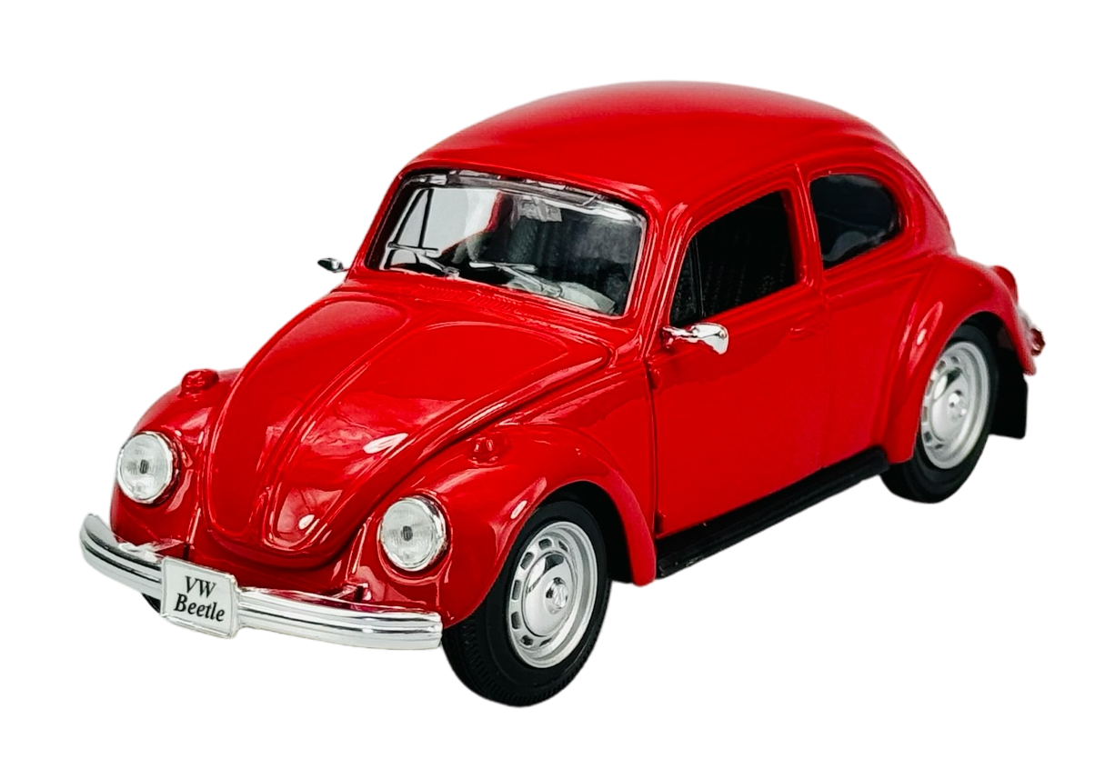 Czerwony model samochodu VW Beetle w skali 1:24 z widocznymi szczegółami, takimi jak reflektory i zderzaki. Na tablicy rejestracyjnej widnieje napis \'VW Beetle\'.