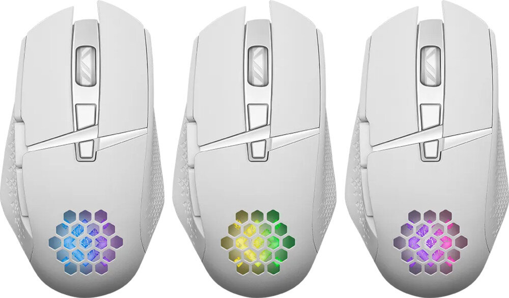 Trzy białe myszy komputerowe z podświetleniem RGB w kształcie plastra miodu na powierzchni. Każda mysz ma różne kolory podświetlenia: niebiesko-fioletowy, żółto-zielony i różowo-fioletowy.