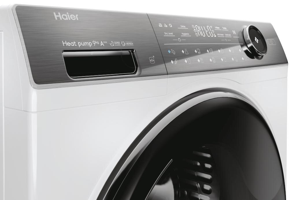 Suszarka Haier z panelem sterowania i wyświetlaczem cyfrowym. Widoczne napisy: \'Haier\', \'Heat pump 9 kg A++\'.