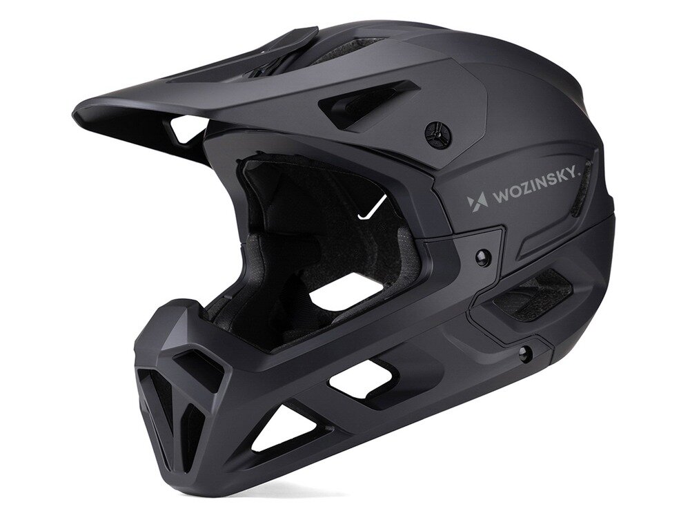 Czarny kask rowerowy typu full face z widocznym logo \'WOZINSKY\'. Kask ma aerodynamiczny kształt z otworami wentylacyjnymi.