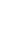 Logo Dolby Atmos w białym kolorze na czarnym tle.