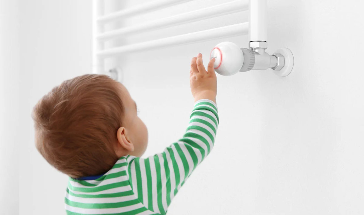 Głowica termostatyczna FIBARO zabezpieczenie design aranżacja