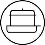 Czarne logo z napisem \'media expert\' w środku okręgu.