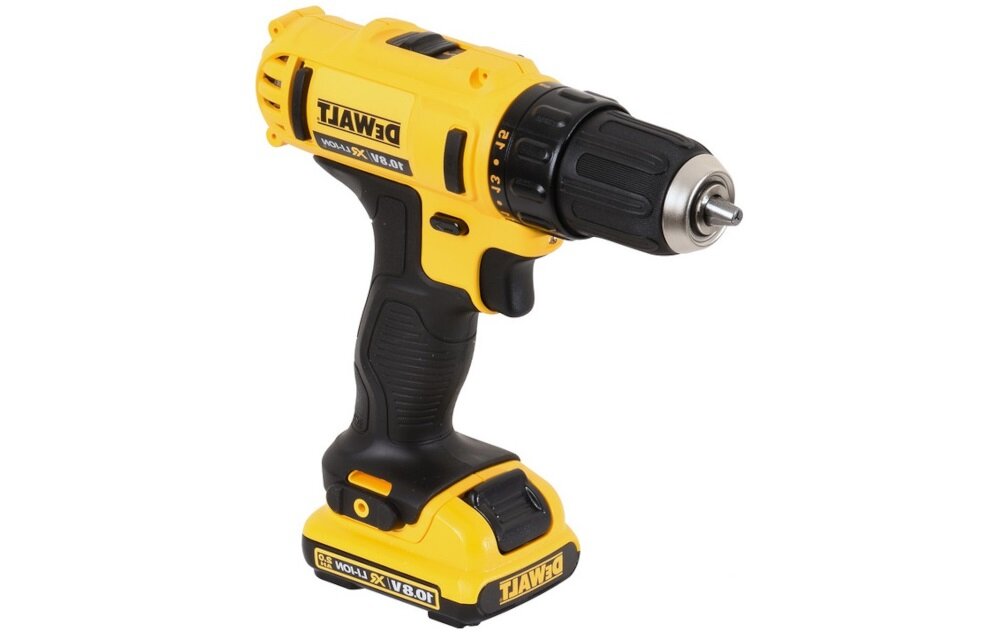 Wiertarko-wkretarka DEWALT DCD710D2 bialo swiatlo LED opoznienie wylaczenia widocznosc funkcjonalnosc latarki