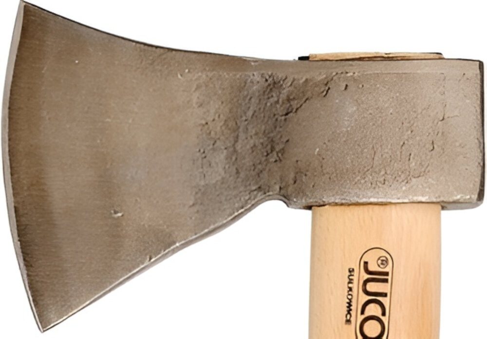 Siekiera uniwersalna JUCO 33003 1 kg glowica z wysokiej jakosci stali hartowana indukcyjnie szlifowana dlugotrwala ostrosc odpornosc na zuzycie waga 1 kg grubosc 20 mm do lekkich i srednich prac