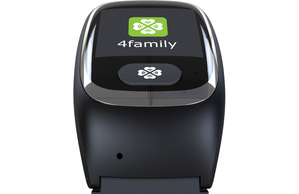 Czarny smartband z wyświetlaczem pokazującym logo i napis \'4family\'.